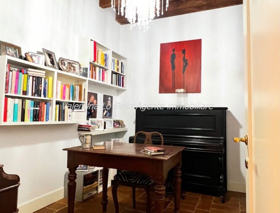 vendesi appartamento di lusso a Porto san giorgio in centro valentina lo bello agente immobiliare (1)