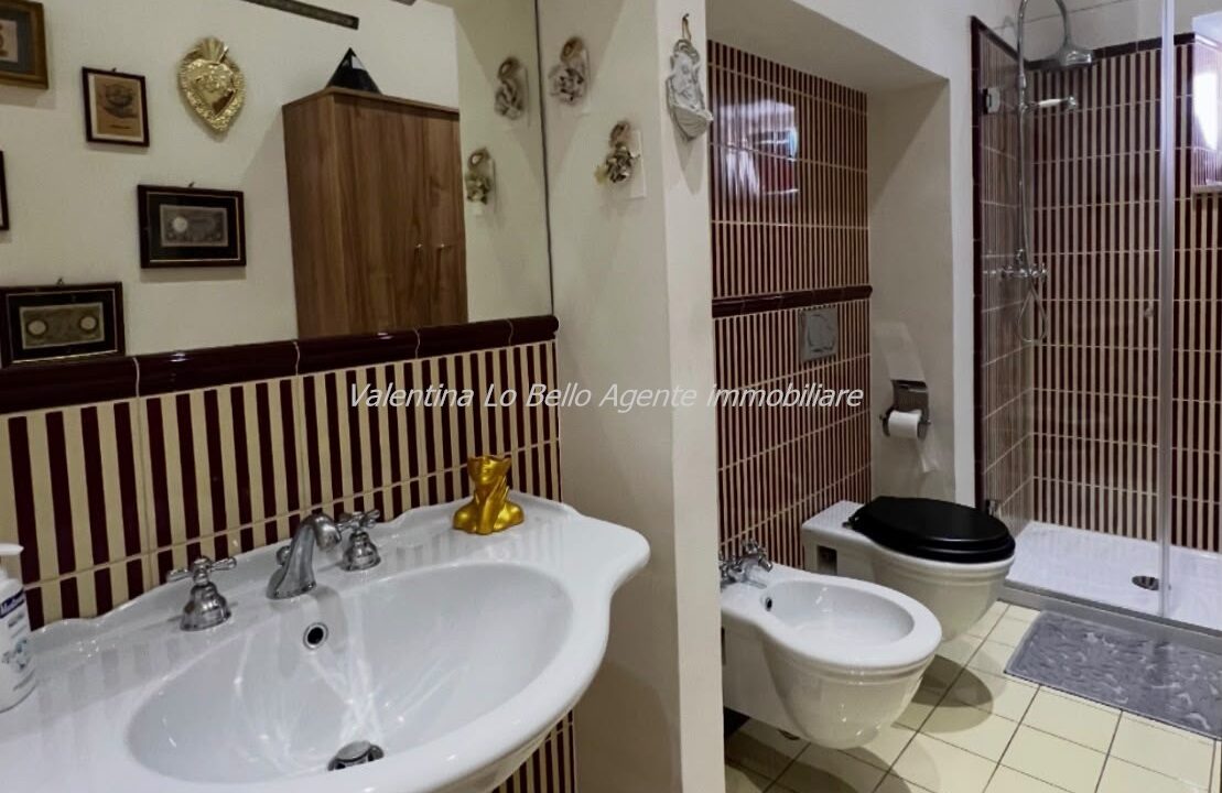 vendesi appartamento di lusso a Porto san giorgio in centro valentina lo bello agente immobiliare (67)