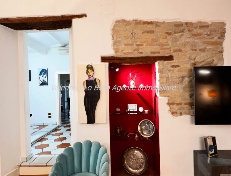 vendesi appartamento di lusso a Porto san giorgio in centro valentina lo bello agente immobiliare (80)