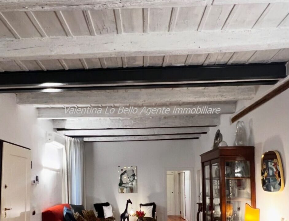 vendesi appartamento di lusso a Porto san giorgio in centro valentina lo bello agente immobiliare (84)